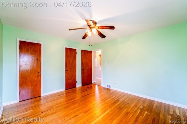 31954 Warren Road, Westland, MI 48185