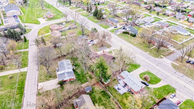 31954 Warren Road, Westland, MI 48185