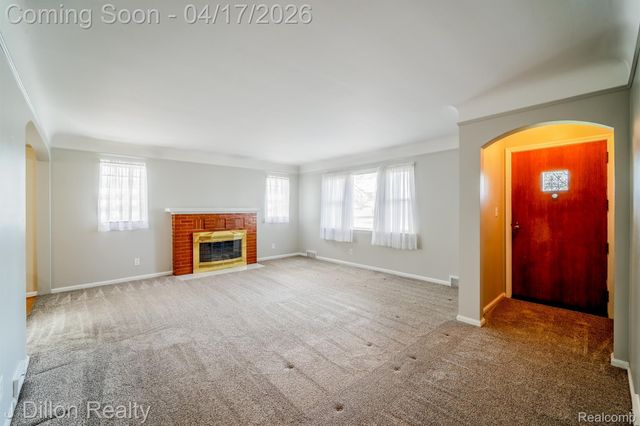 31954 Warren Road, Westland, MI 48185