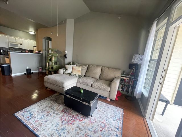 4254 Meadow Creek Circle, Fayetteville, AR 72703