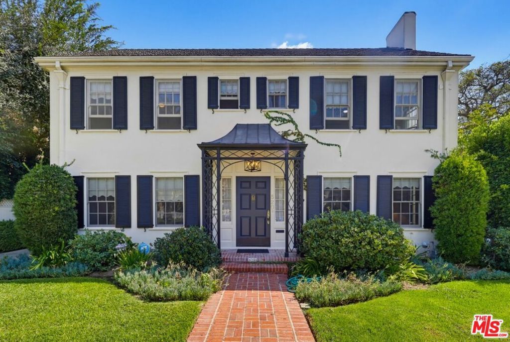 520 S Irving Boulevard, Los Angeles, CA 90020 — exterior