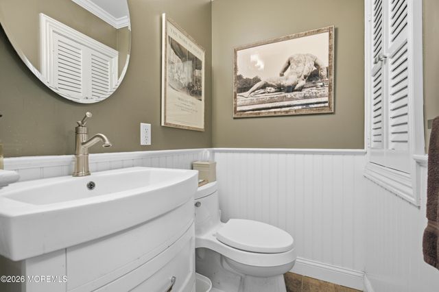 2 Gulf Stream Way, Colts Neck, NJ 07722