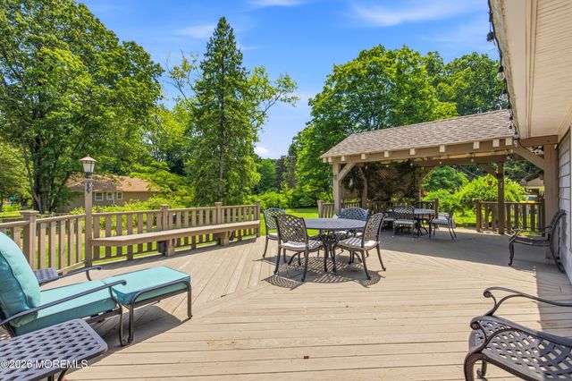 2 Gulf Stream Way, Colts Neck, NJ 07722