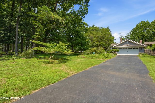 2 Gulf Stream Way, Colts Neck, NJ 07722
