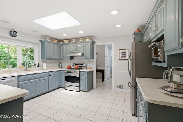 2 Gulf Stream Way, Colts Neck, NJ 07722