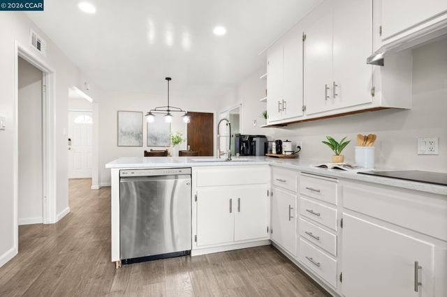 4335 Grammercy Ln, Concord, CA 94521