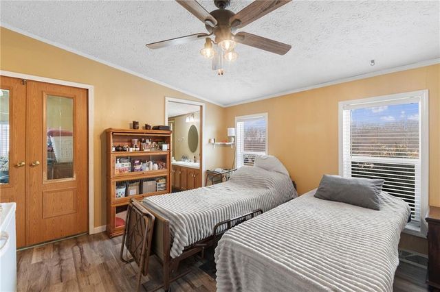 5730 SE 33 Highway, Osborn, MO 64474