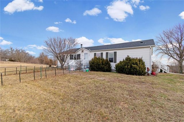 5730 SE 33 Highway, Osborn, MO 64474