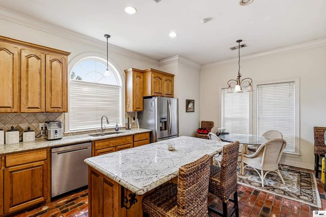 424 EAST FRENCHMAN'S BEND ROAD, Monroe, LA 71203