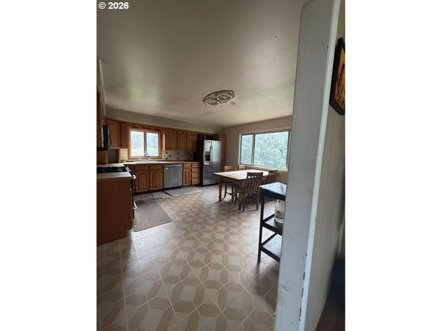 4173 HIGHWAY 101 N, Gearhart, OR 97016