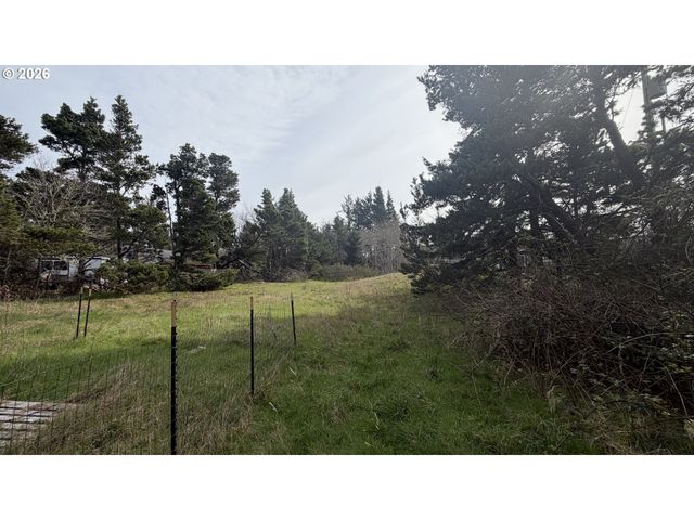 4173 HIGHWAY 101 N, Gearhart, OR 97016
