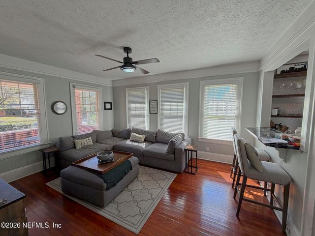 3323 PARK Street, Jacksonville, FL 32205