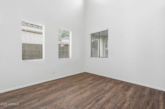 1750 W UNION HILLS Drive 37, Phoenix, AZ 85027