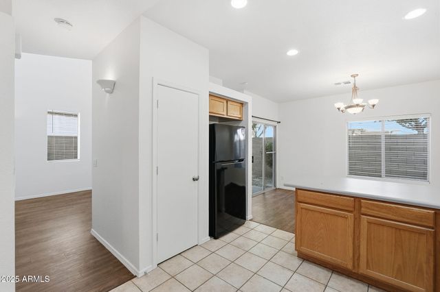 1750 W UNION HILLS Drive 37, Phoenix, AZ 85027