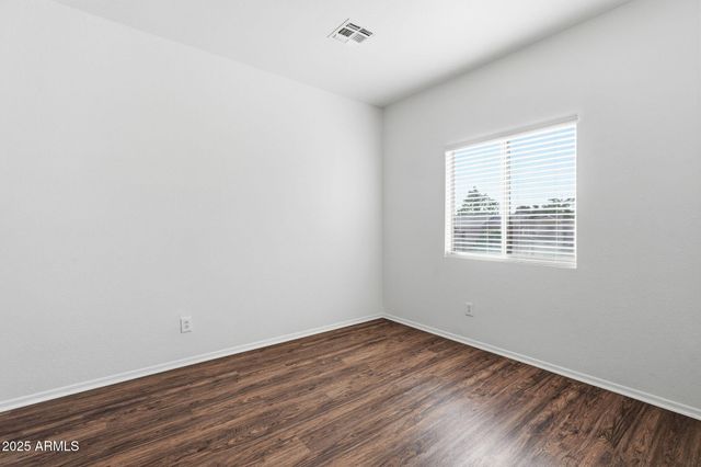 1750 W UNION HILLS Drive 37, Phoenix, AZ 85027