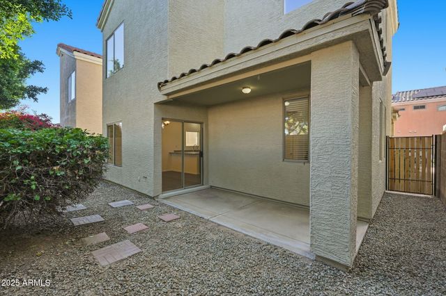 1750 W UNION HILLS Drive 37, Phoenix, AZ 85027
