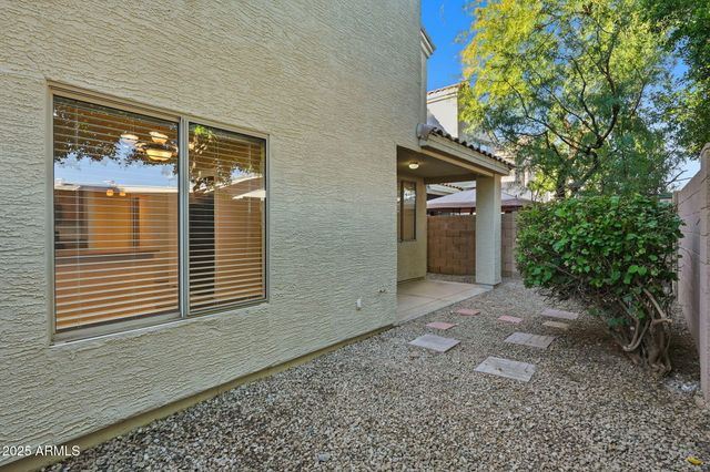 1750 W UNION HILLS Drive 37, Phoenix, AZ 85027