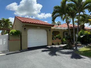 1227 Seagrape Circle, Weston, FL 33326