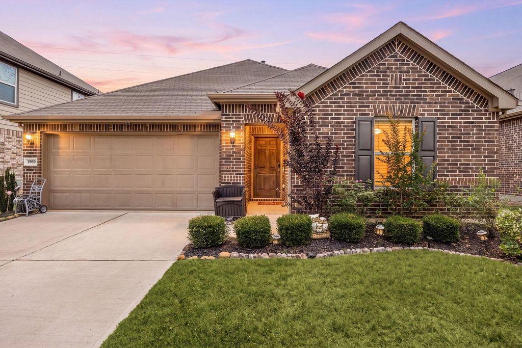 1969 Harmon Drive, Conroe, TX 77304