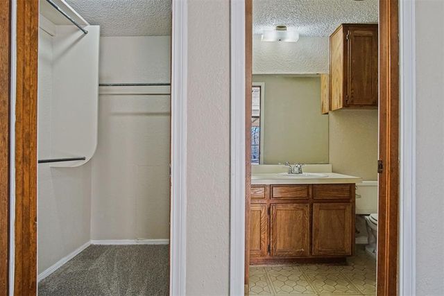 11376 N Glade Avenue, Oklahoma City, OK 73162