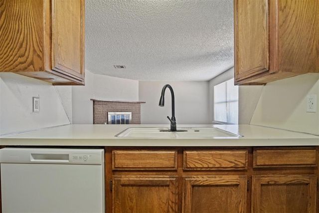 11376 N Glade Avenue, Oklahoma City, OK 73162