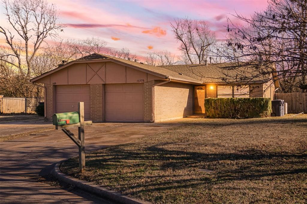 11376 N Glade Avenue, Oklahoma City, OK 73162