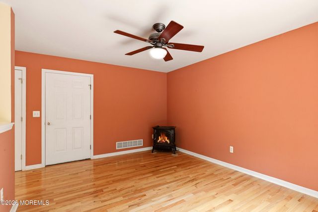 1108 9th Avenue, Toms River, NJ 08757