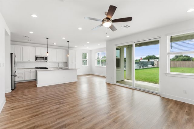 3701 Mesquite Valley RD, Georgetown, TX 78628