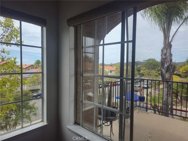 1 Dogwood, Rancho Santa Margarita, CA 92688