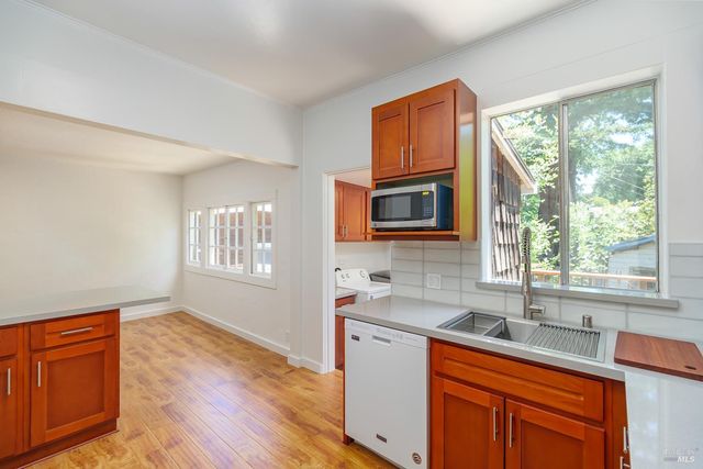 1608 San Anselmo Ave, San Anselmo, CA 94960