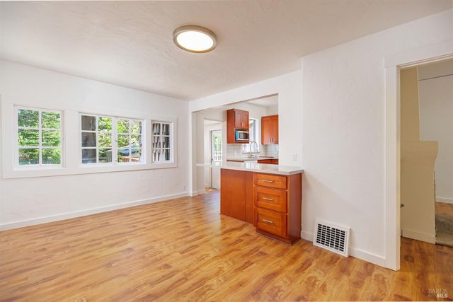 1608 San Anselmo Ave, San Anselmo, CA 94960