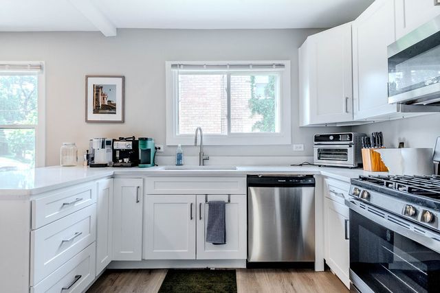 522 N Central Avenue 1, Highwood, IL 60040