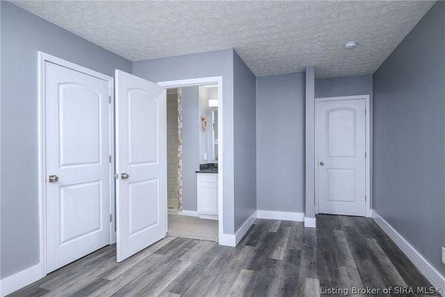 4515 Payne Koehler, New Albany, IN 47150