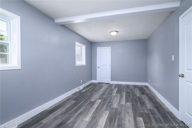 4515 Payne Koehler, New Albany, IN 47150