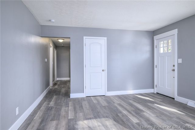 4515 Payne Koehler, New Albany, IN 47150