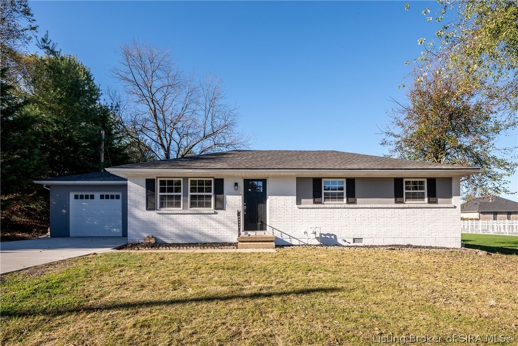 4515 Payne Koehler, New Albany, IN 47150