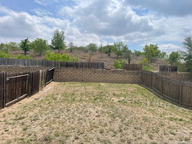 11354 Fire Cyn, San Antonio, TX 78252