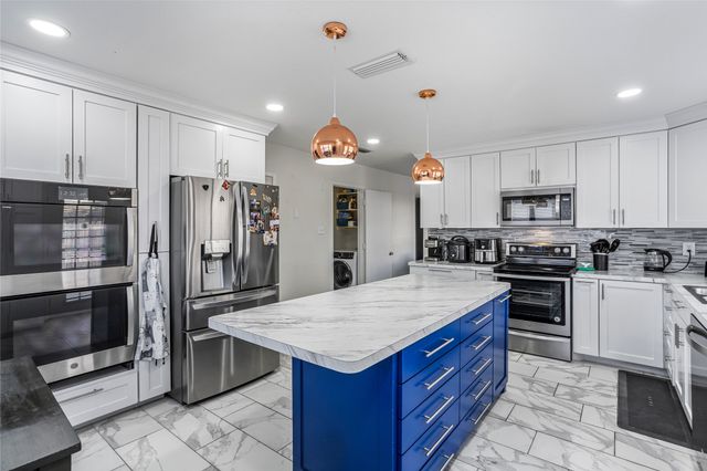 3112 Mayfair Drive, Carrollton, TX 75007