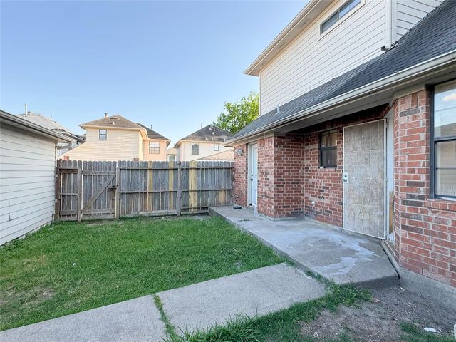 8631 Mapletwist Street, Houston, TX 77083