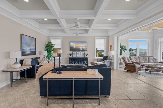 904 Waterton Ave., Myrtle Beach, SC 29579