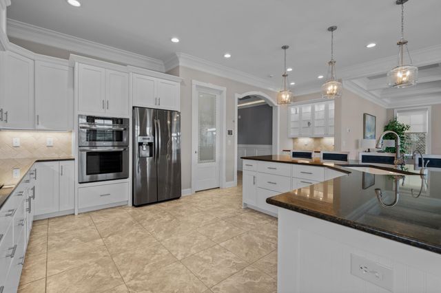 904 Waterton Ave., Myrtle Beach, SC 29579