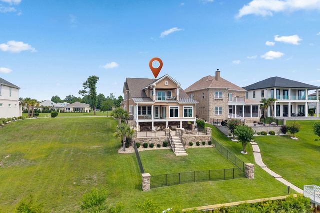 904 Waterton Ave., Myrtle Beach, SC 29579