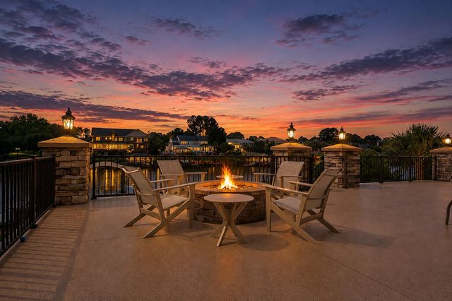 904 Waterton Ave., Myrtle Beach, SC 29579
