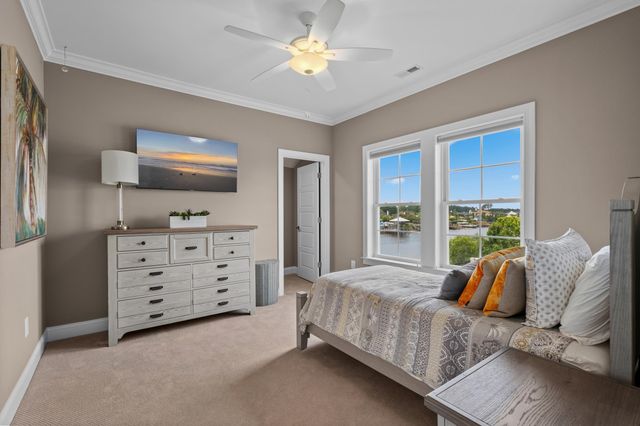 904 Waterton Ave., Myrtle Beach, SC 29579