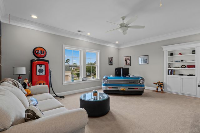 904 Waterton Ave., Myrtle Beach, SC 29579