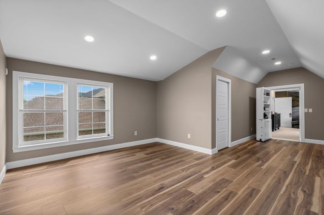 904 Waterton Ave., Myrtle Beach, SC 29579