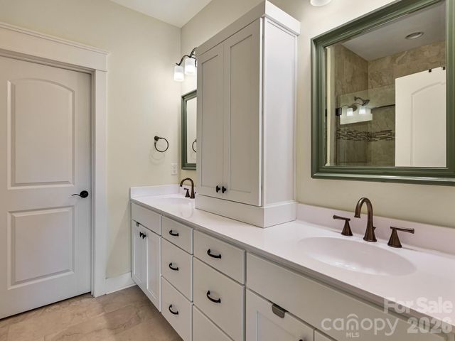 554 Sweet Birch Park Lane, Black Mountain, NC 28711