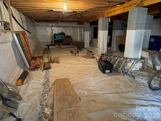 554 Sweet Birch Park Lane, Black Mountain, NC 28711