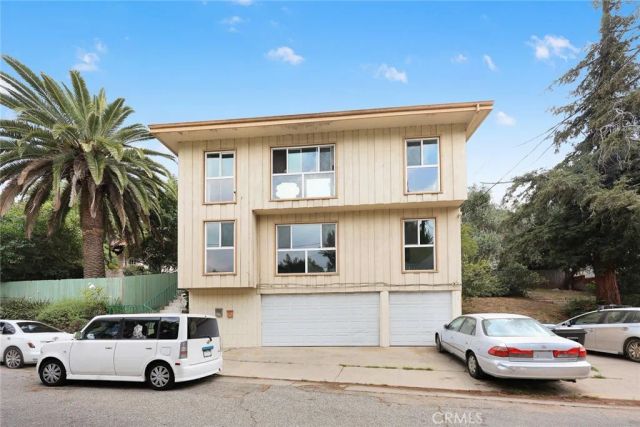2575 Riverside Terrace, Los Angeles, CA 90039