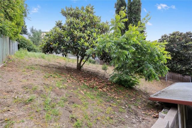 2575 Riverside Terrace, Los Angeles, CA 90039